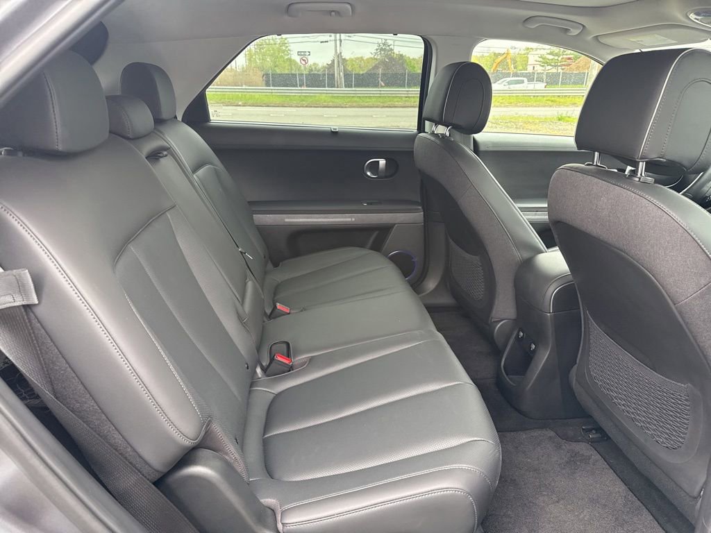 Used 2023 Hyundai Ioniq 5 Limited AWD/4WD image 14