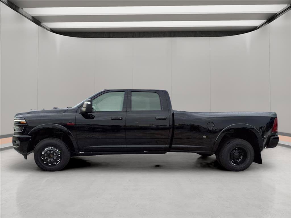 New 2025 RAM 3500 Limited image 4