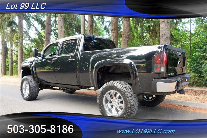 Used 2007 Chevrolet Silverado 2500 LTZ w/ Suspension Package, Off-Road AWD/4WD image 12
