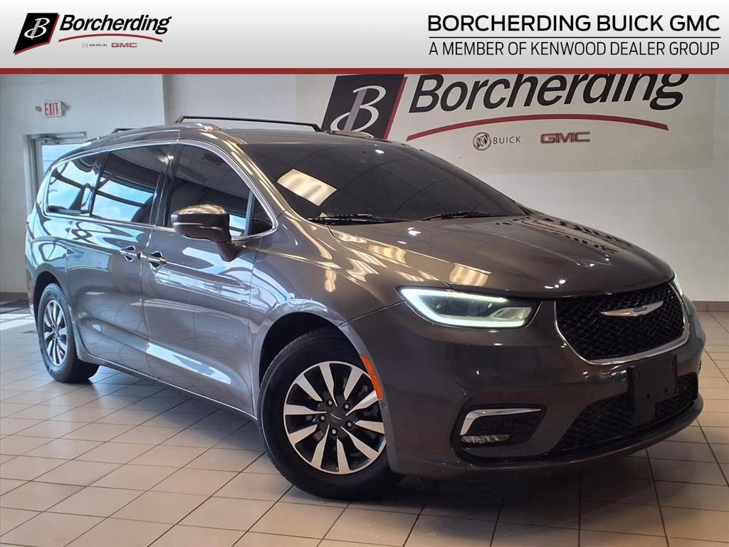 Used 2021 Chrysler Pacifica Touring-L
