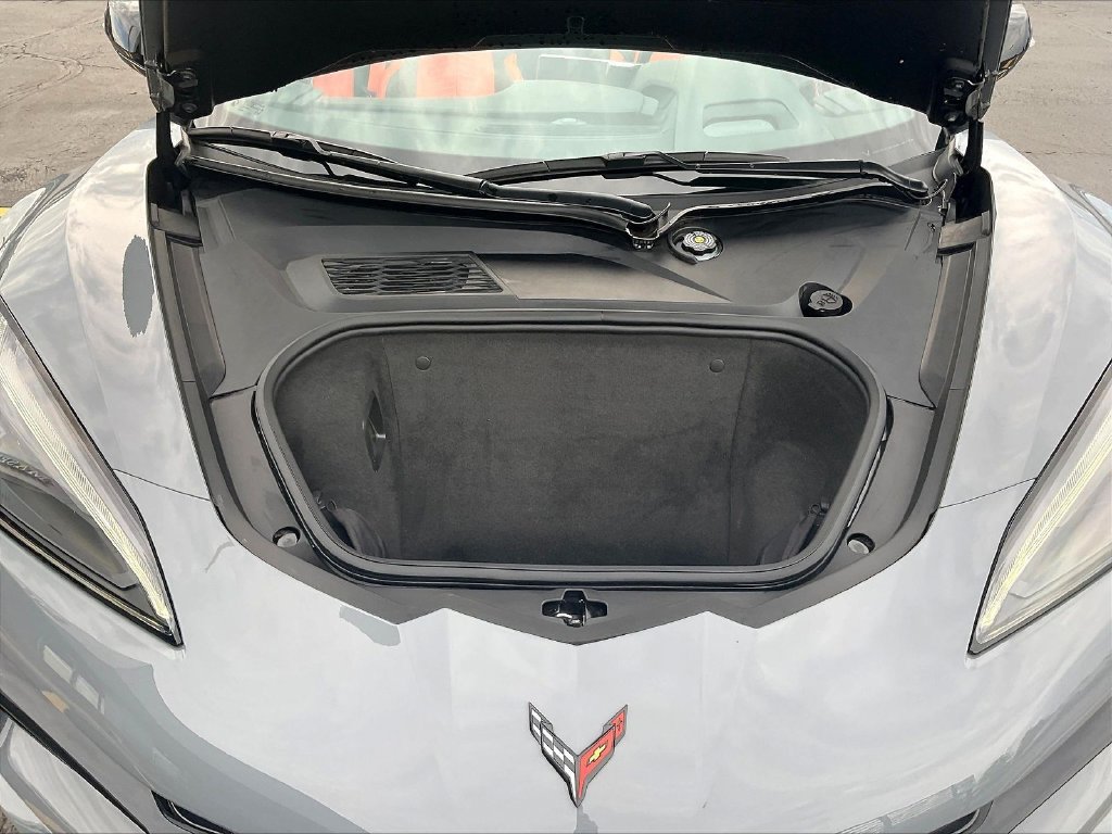 Used 2025 Chevrolet Corvette Z06 RWD image 25