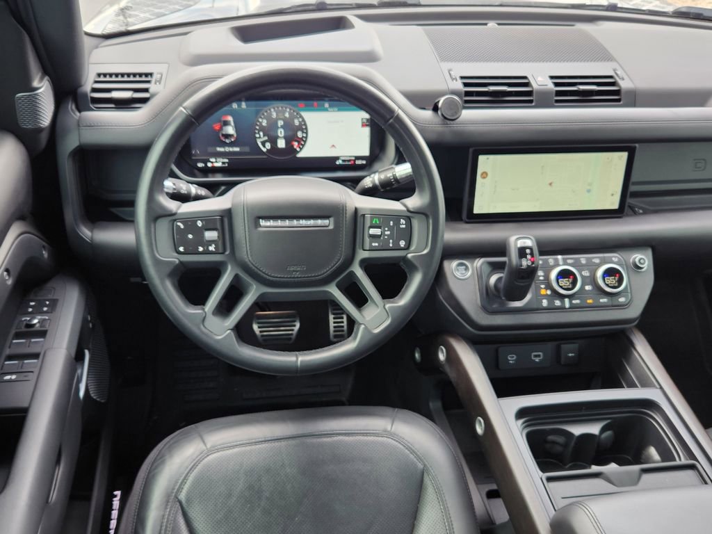 Used 2022 Land Rover Defender 110 X image 9