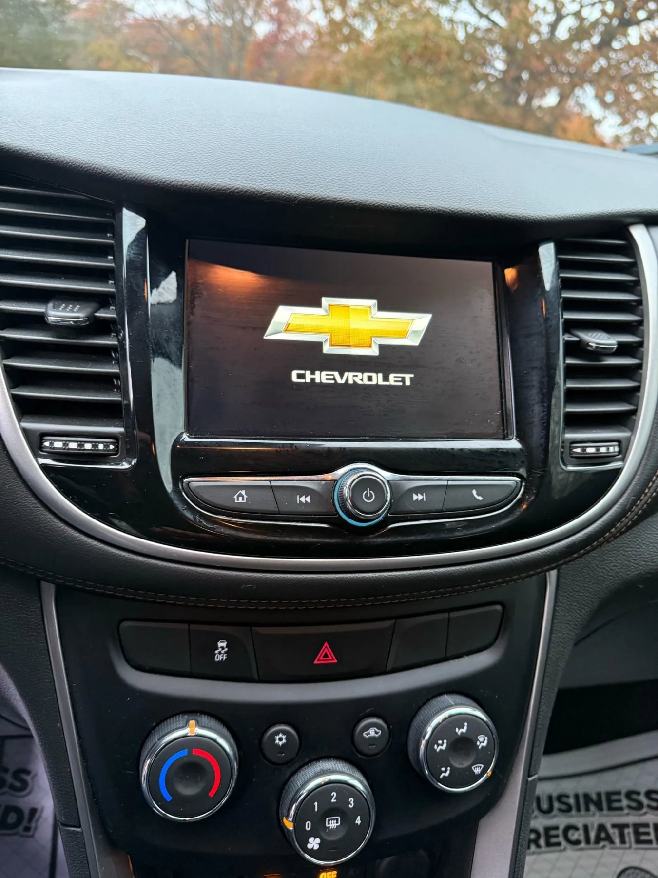 Used 2019 Chevrolet Trax LS image 37