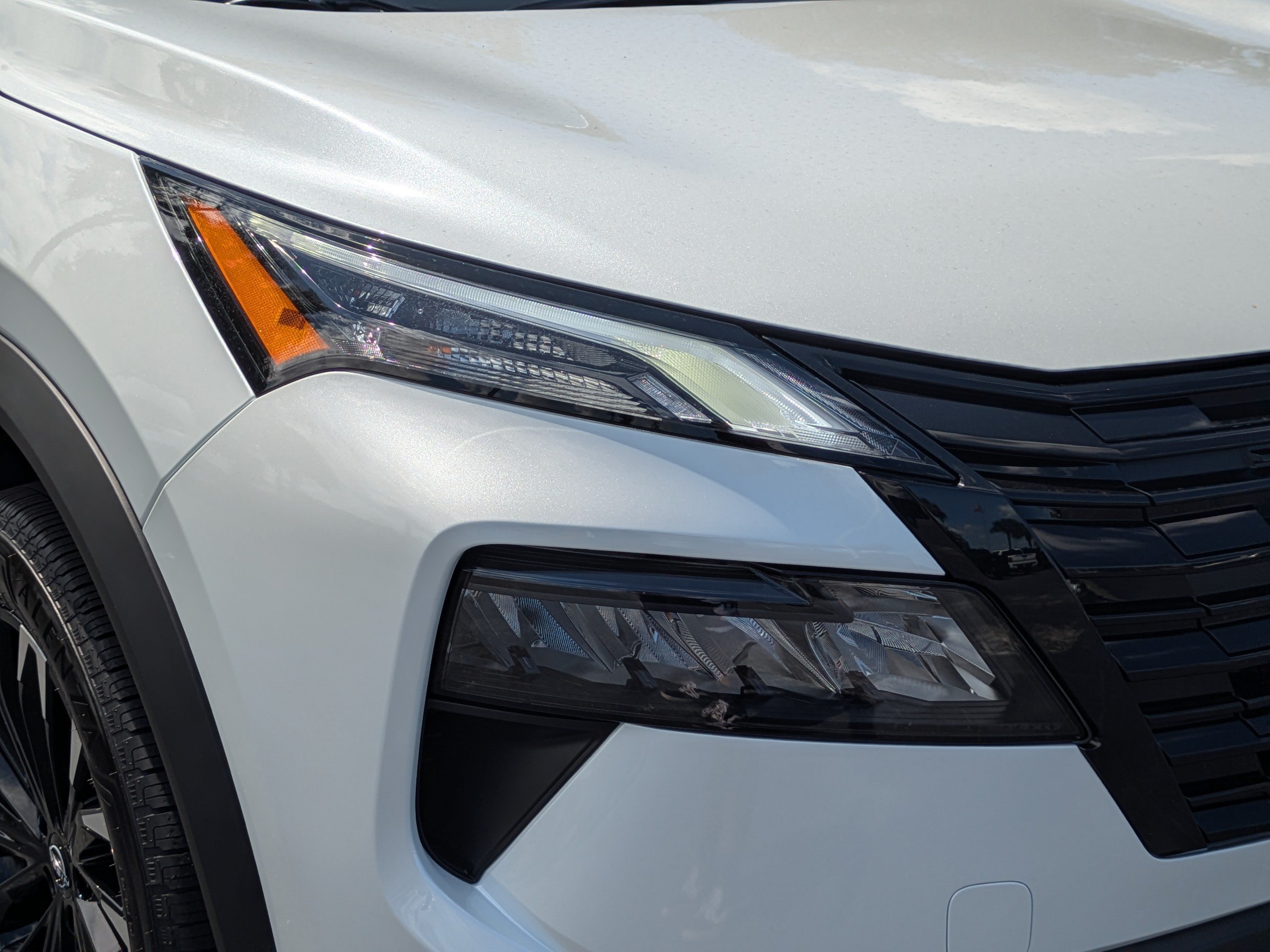 New 2026 Nissan Rogue Dark Armor FWD image 10