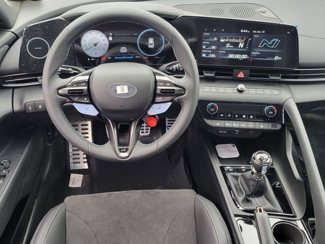 New 2026 Hyundai Elantra N w/ Cargo Package FWD image 6