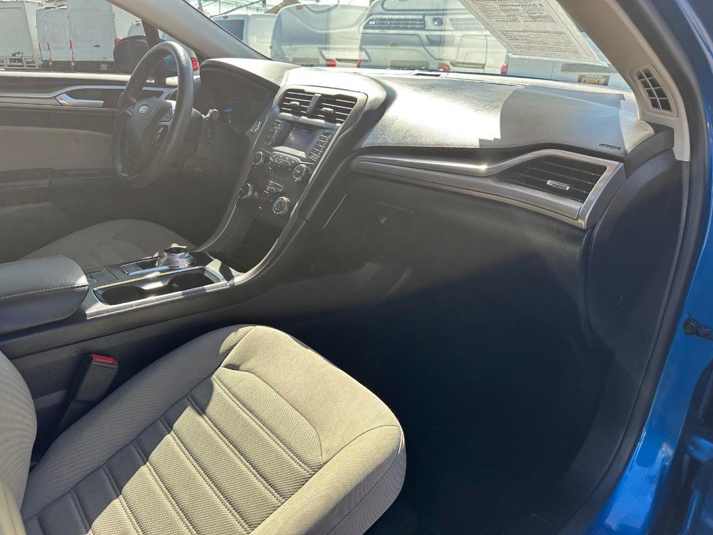 Used 2020 Ford Fusion S image 20