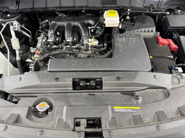Certified 2025 Nissan Pathfinder SV w/ Cargo Package AWD/4WD image 17