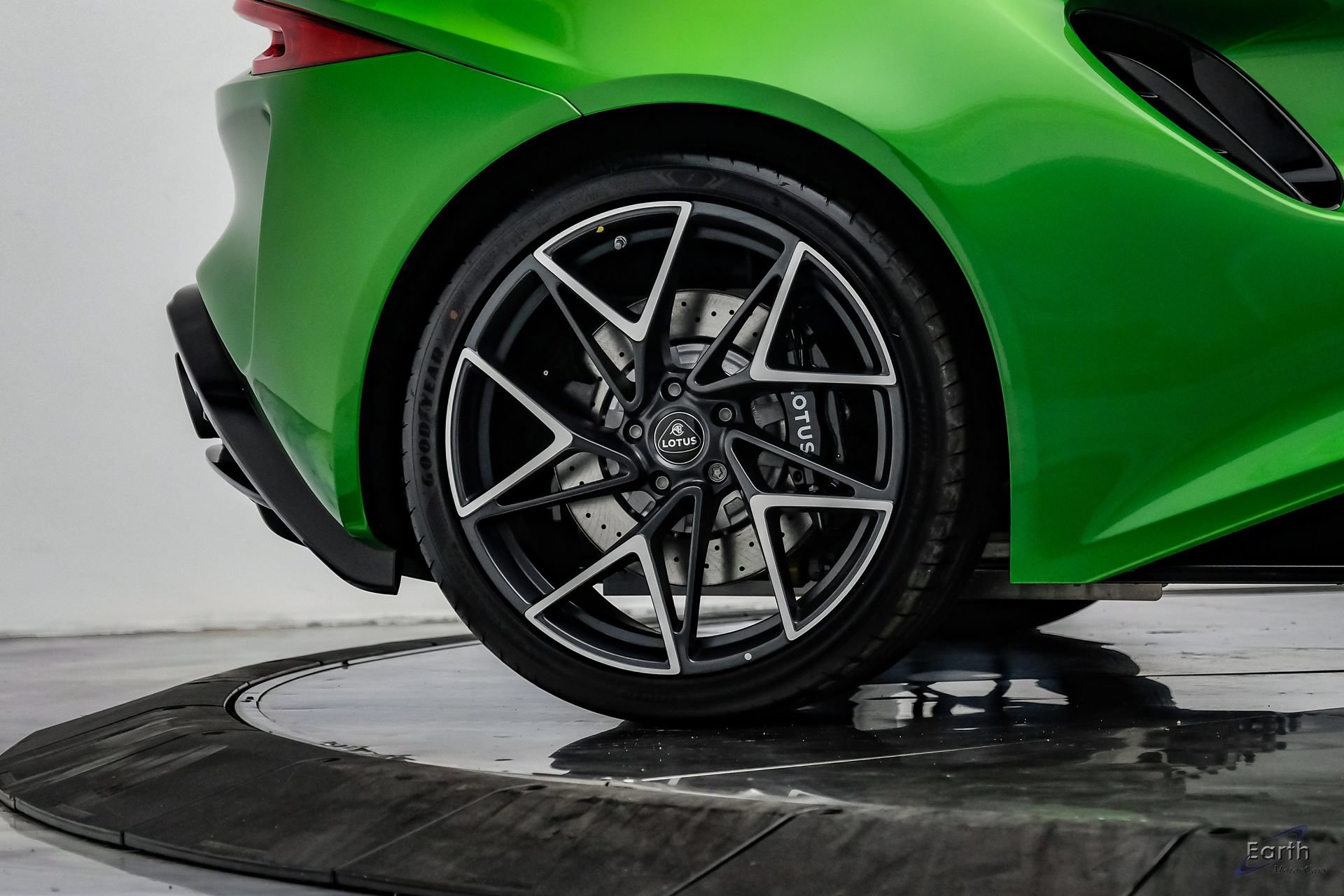 New 2026 Lotus Emira SE RWD image 96