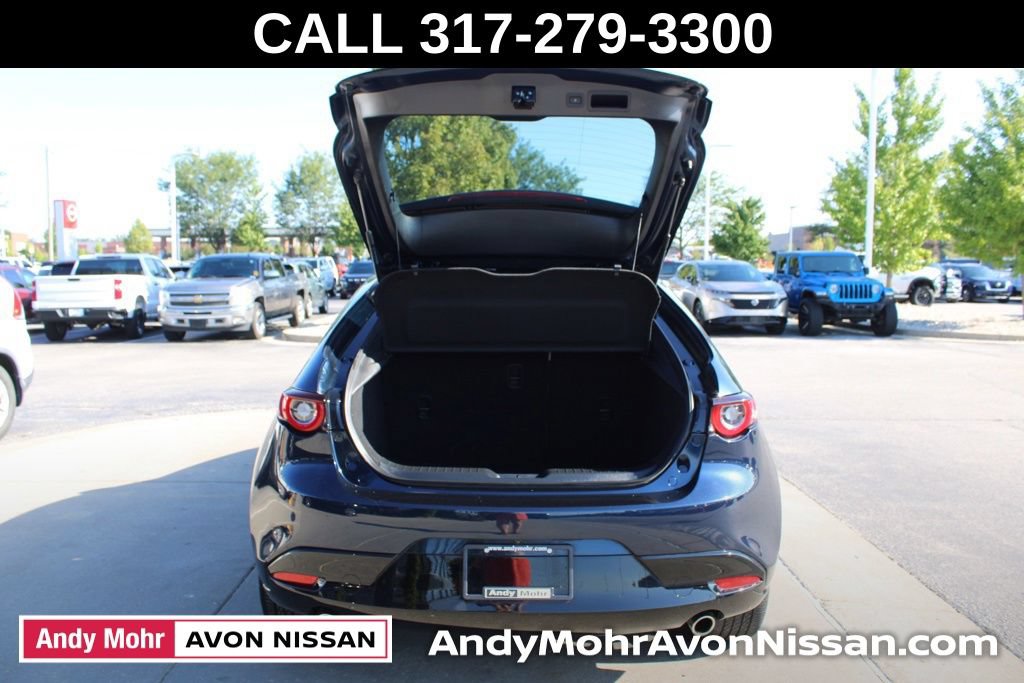 Used 2024 MAZDA MAZDA3 s FWD image 9