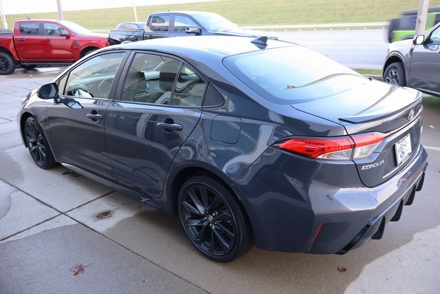 Used 2024 Toyota Corolla SE image 6
