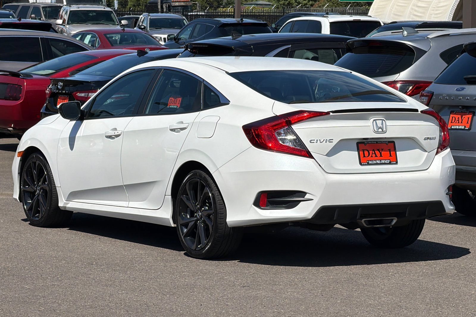 Used 2020 Honda Civic Sport image 8