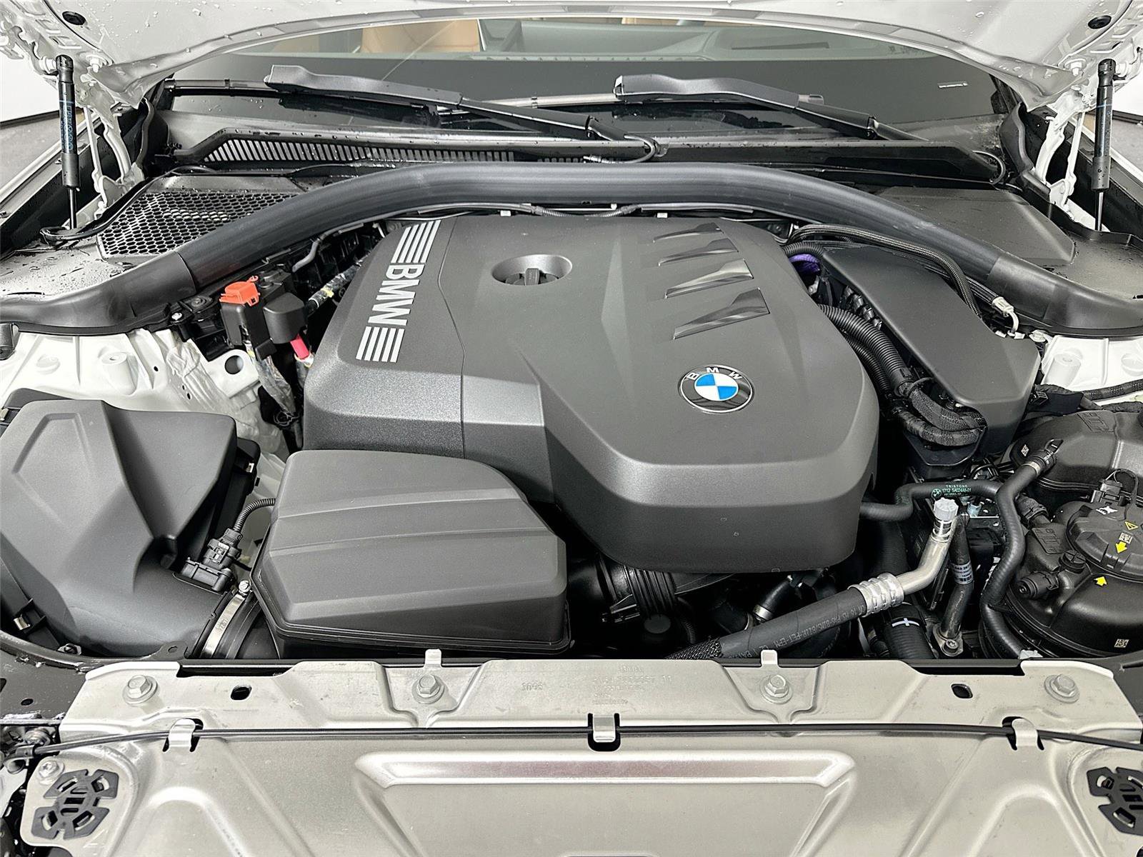 New 2026 BMW 330i xDrive Sedan w/ M Sport Package image 31