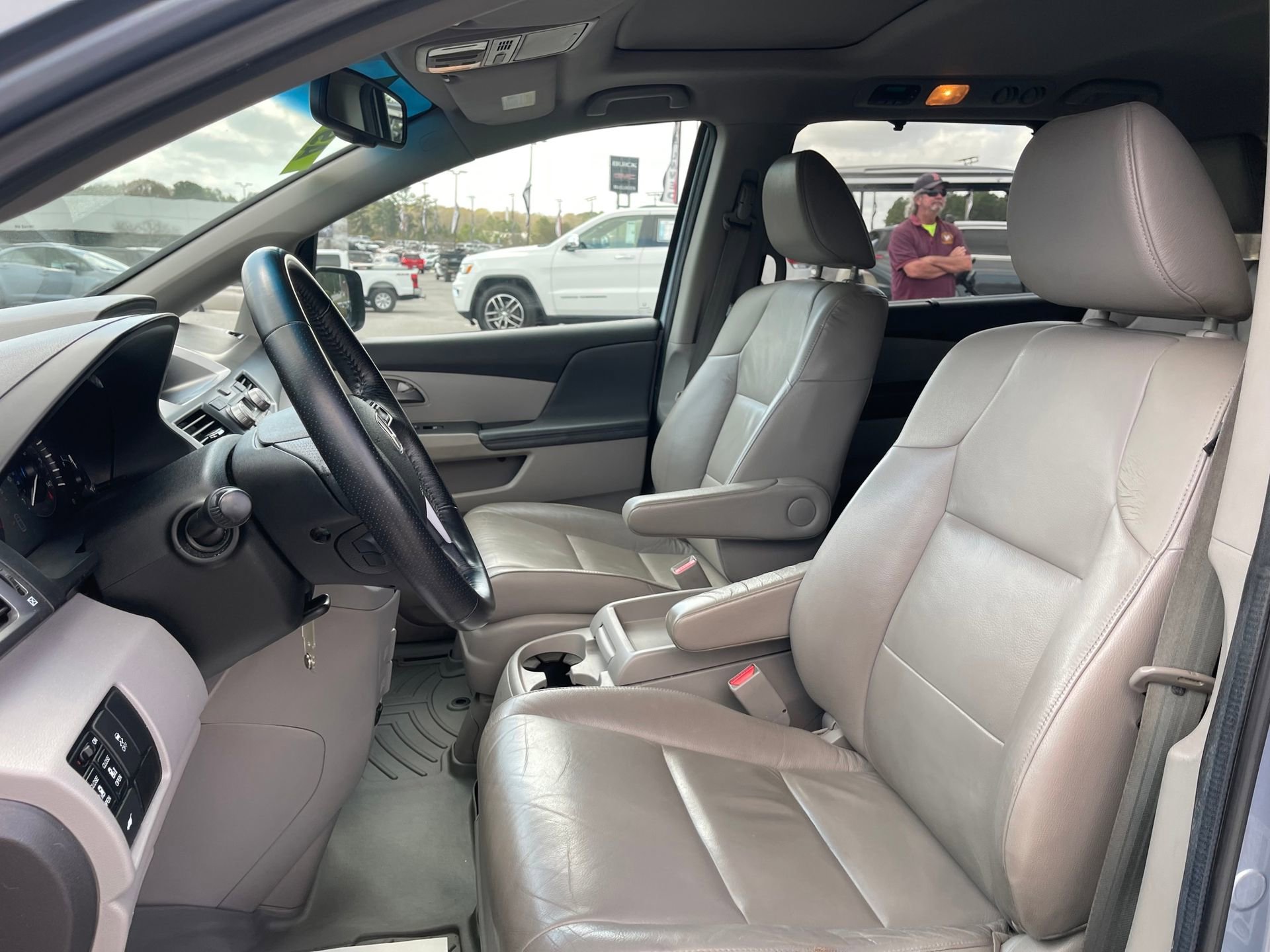 Used 2013 Honda Odyssey EX-L image 17