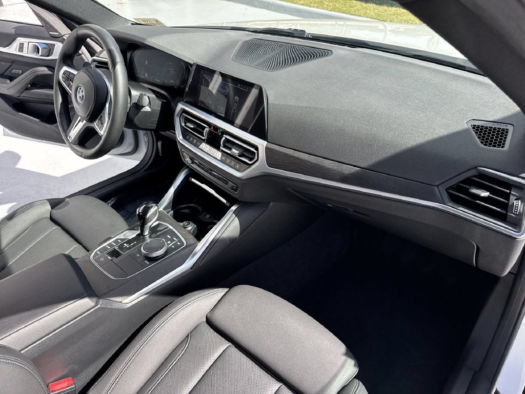 Used 2023 BMW 430i Gran Coupe xDrive w/ M Sport Package AWD/4WD image 32