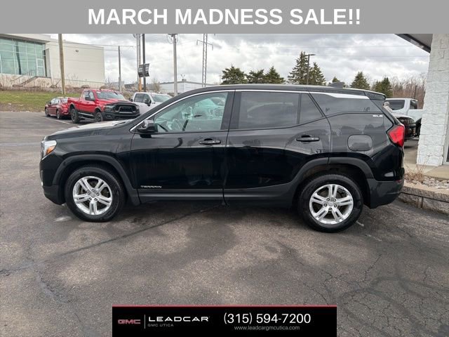 Used 2018 GMC Terrain SLE image 2