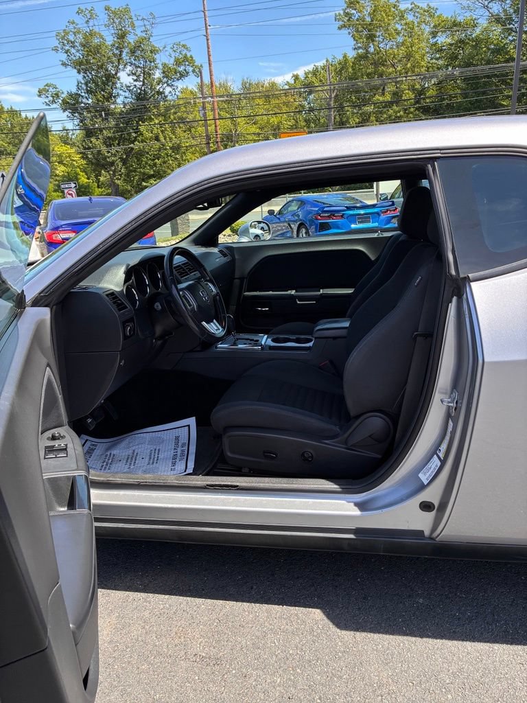 Used 2014 Dodge Challenger SXT w/ Sport Appearance Package RWD image 20