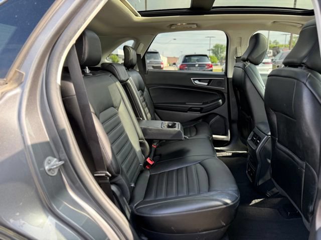 Used 2021 Ford Edge SEL w/ Convenience Package AWD/4WD image 19