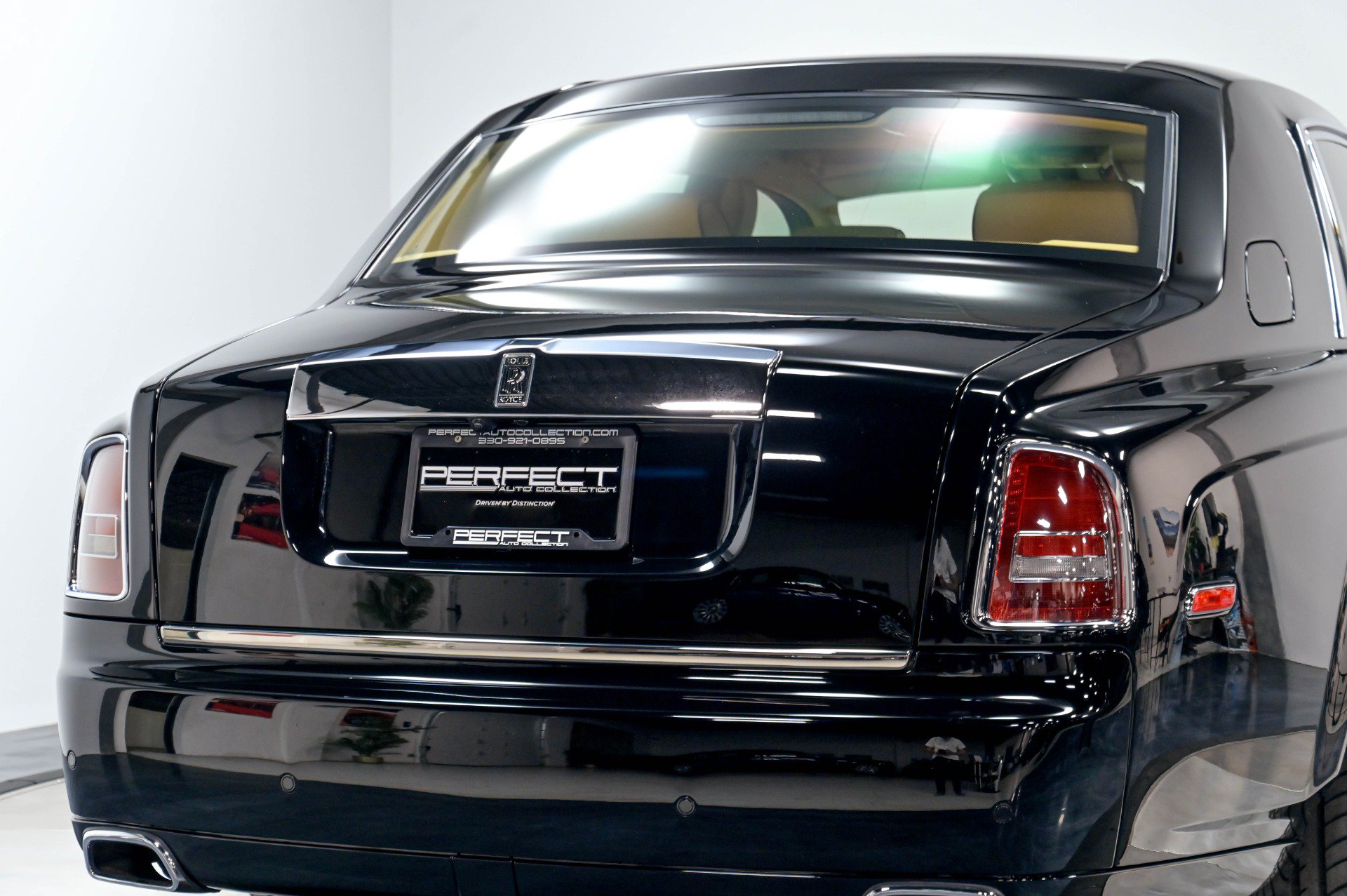 Used 2013 Rolls-Royce Phantom Sedan RWD image 93