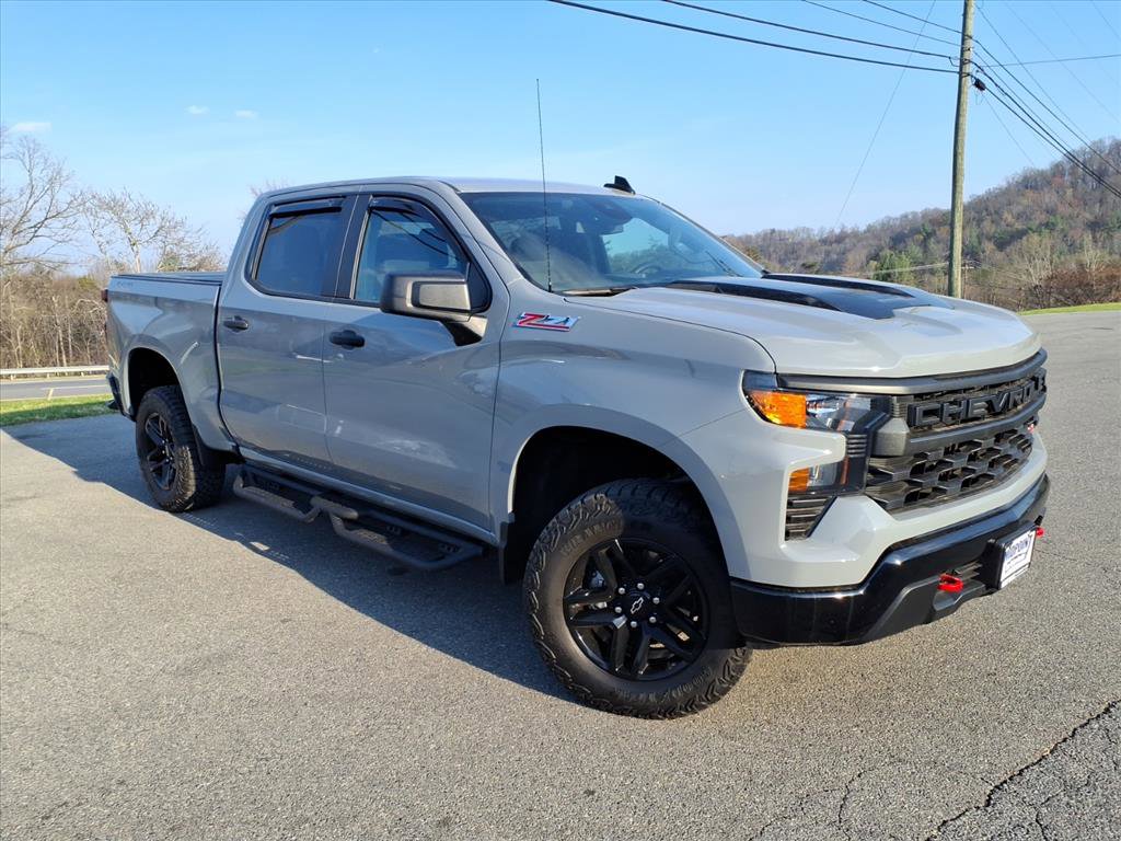 Used 2025 Chevrolet Silverado 1500 Custom Trail Boss image 2