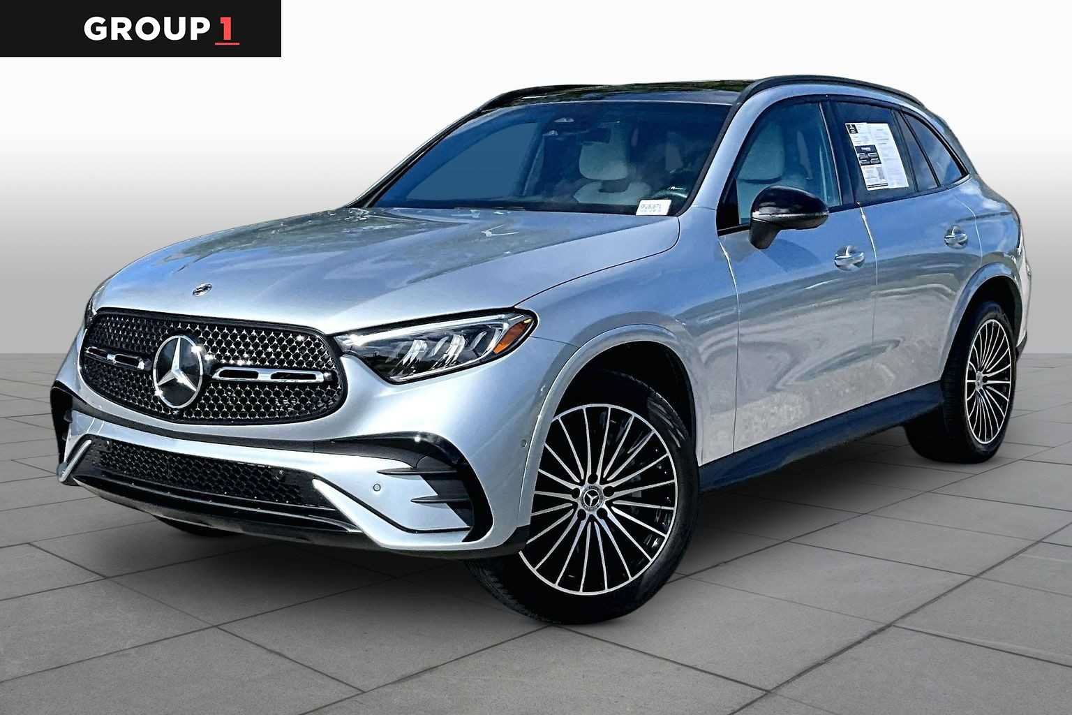 Used 2025 Mercedes-Benz GLC 300 4MATIC image 1