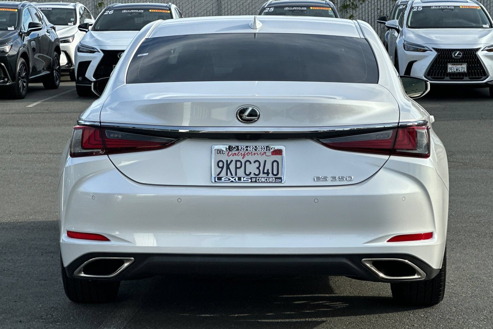 Used 2024 Lexus ES 350 w/ Premium Package FWD image 5