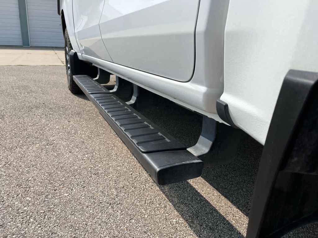 Used 2024 Chevrolet Colorado LT w/ LT Convenience Package III image 18