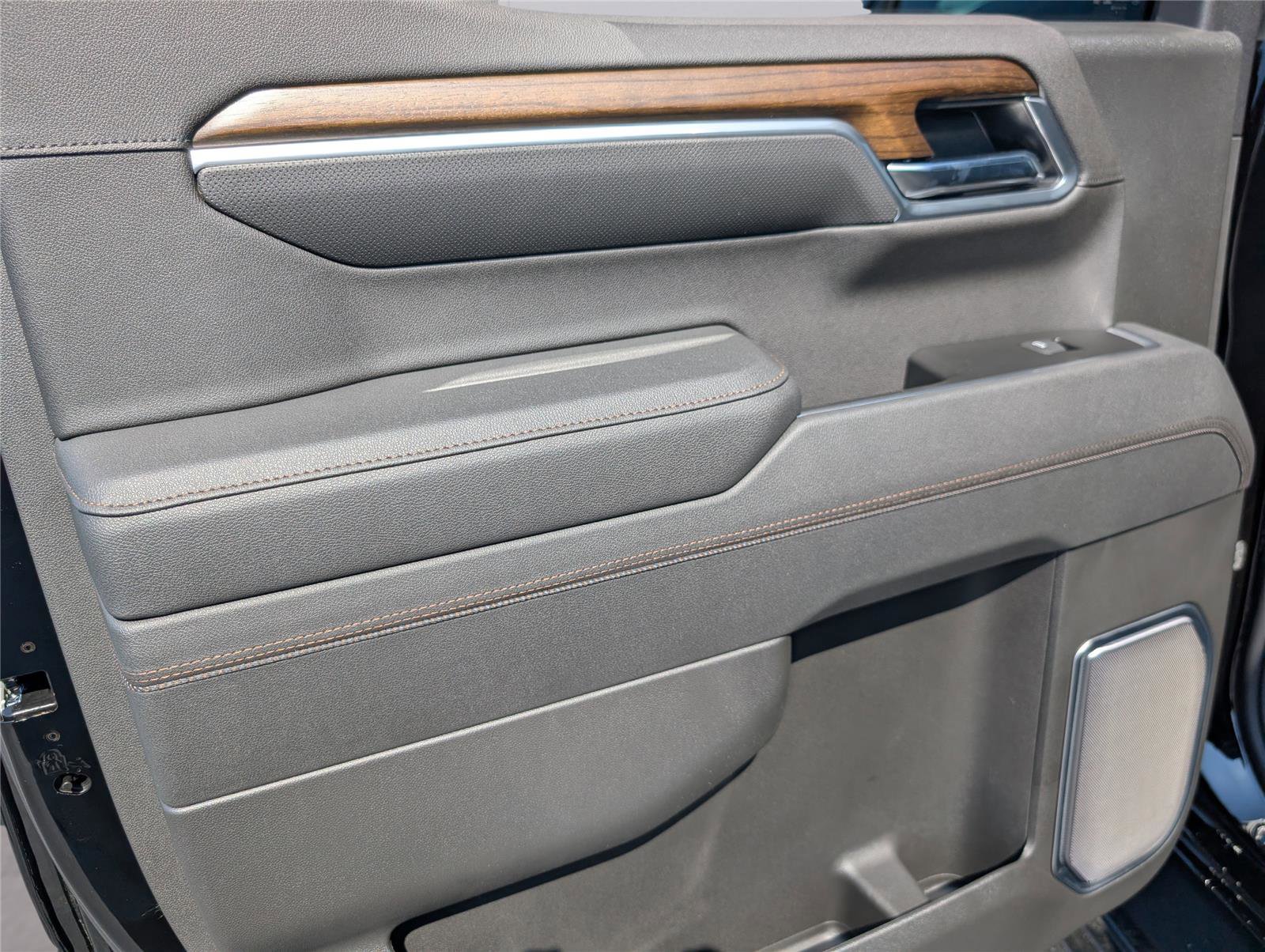 New 2026 Chevrolet Silverado 1500 High Country image 24