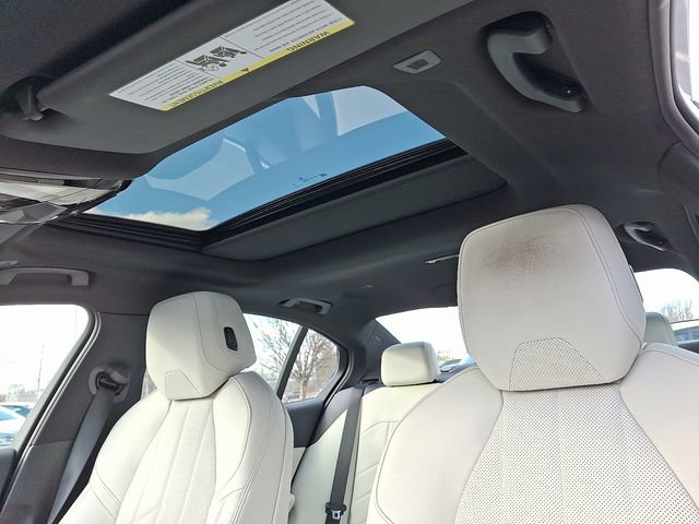 Used 2026 BMW i5 eDrive40 image 14