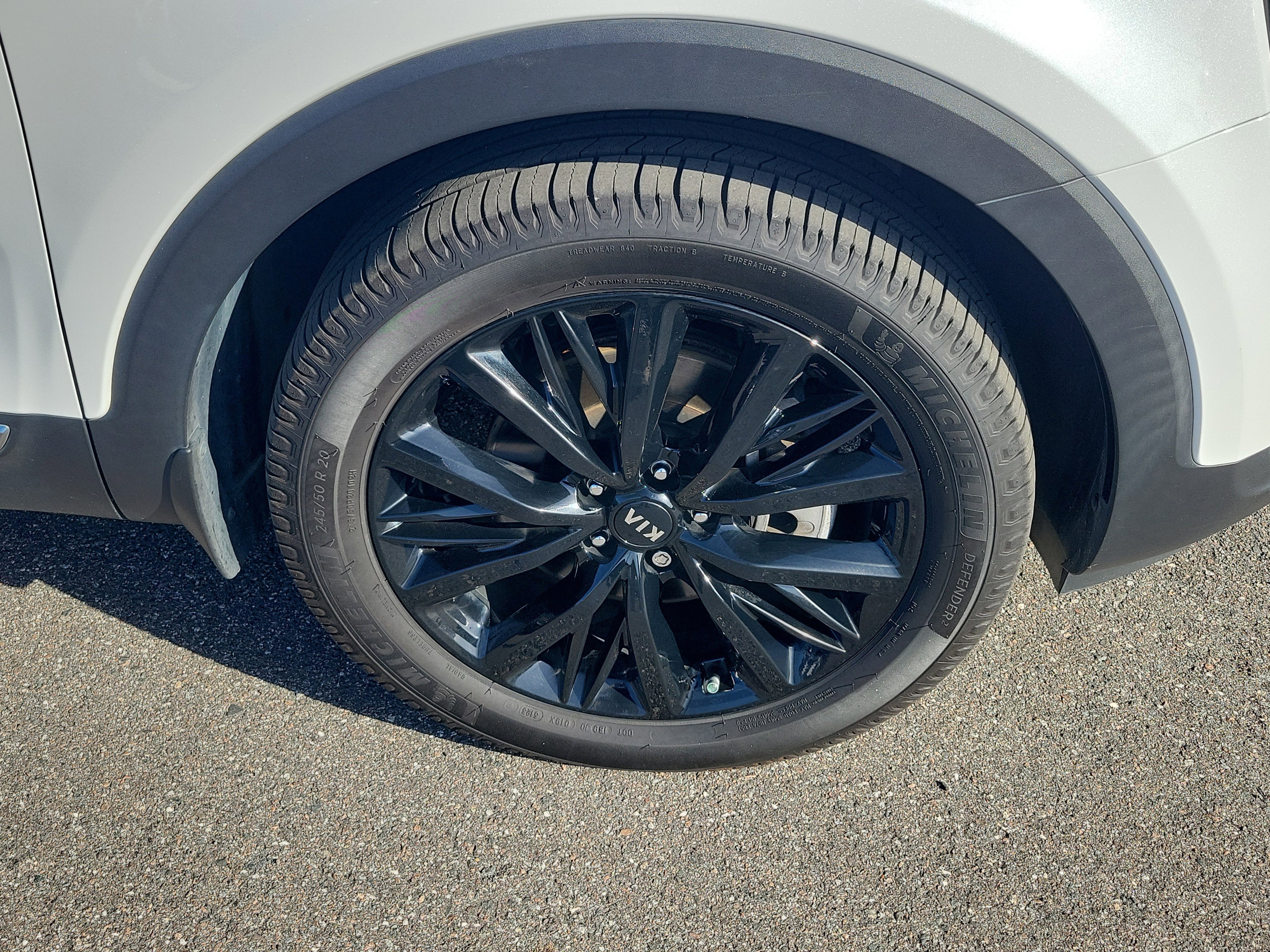 Used 2020 Kia Telluride SX w/ SX Prestige Package image 44