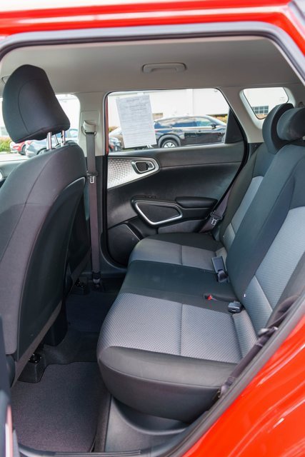 Used 2023 Kia Soul LX image 13