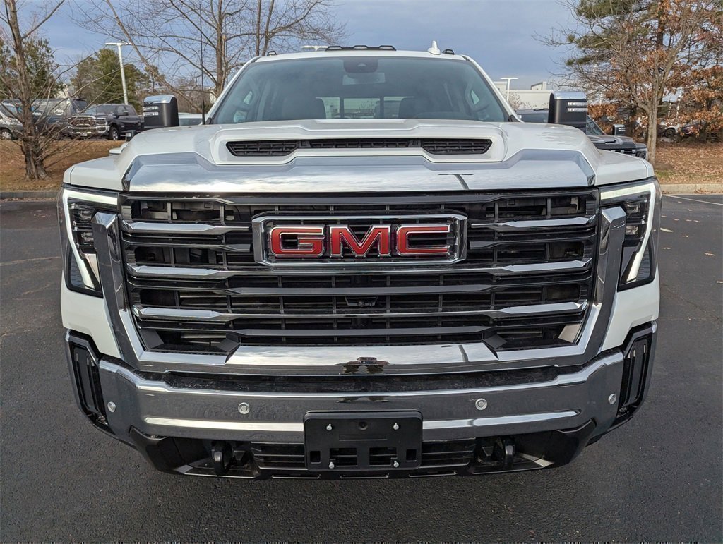 New 2026 GMC Sierra 2500 SLT w/ SLT Premium Package image 3