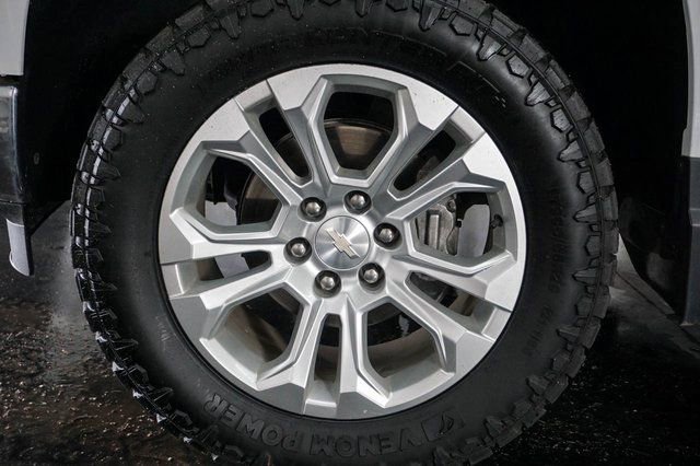 Used 2023 Chevrolet Silverado 1500 LTZ image 4
