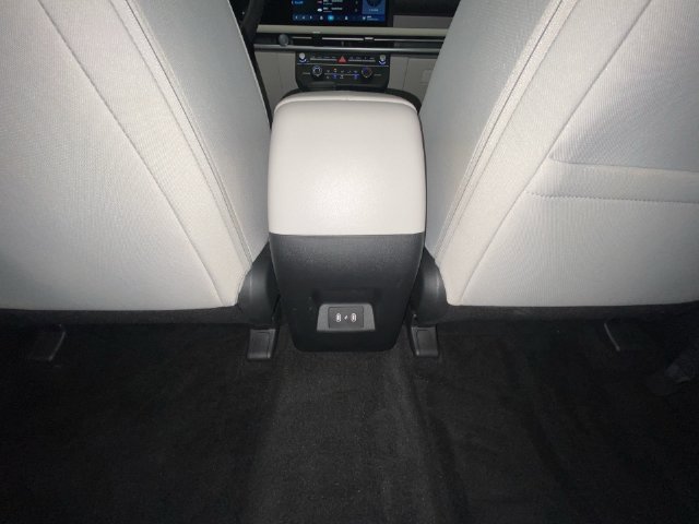 Certified 2026 Hyundai Tucson SE FWD image 28