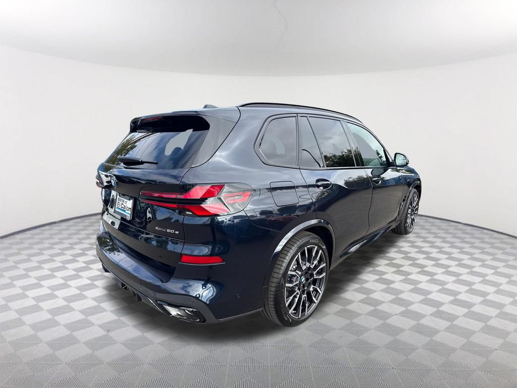 New 2026 BMW X5 xDrive50e w/ Executive Package AWD/4WD image 4