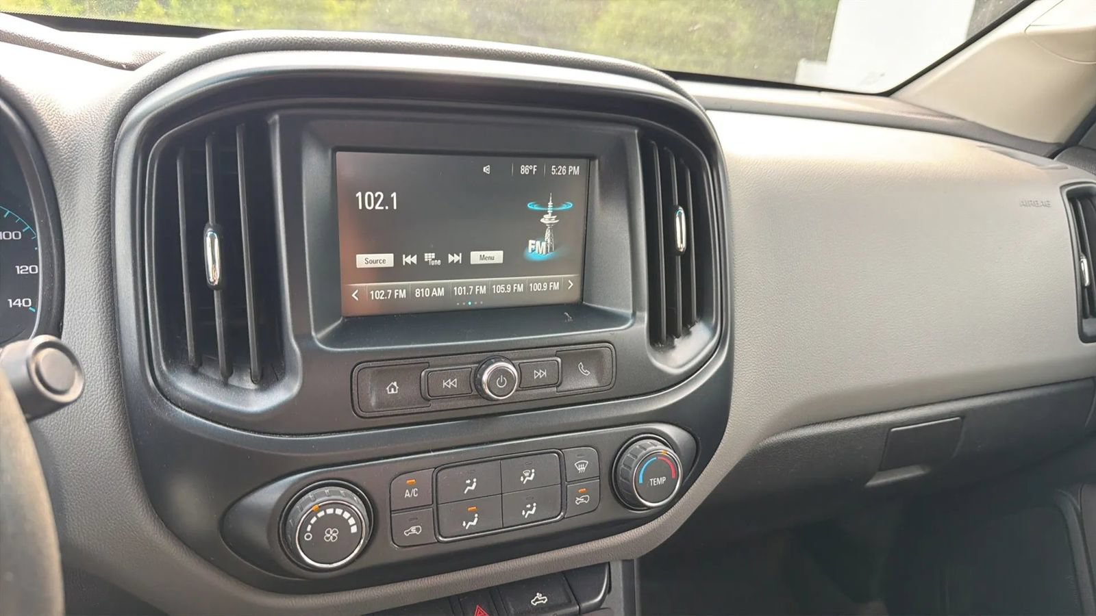 Used 2018 Chevrolet Colorado W/T AWD/4WD image 24