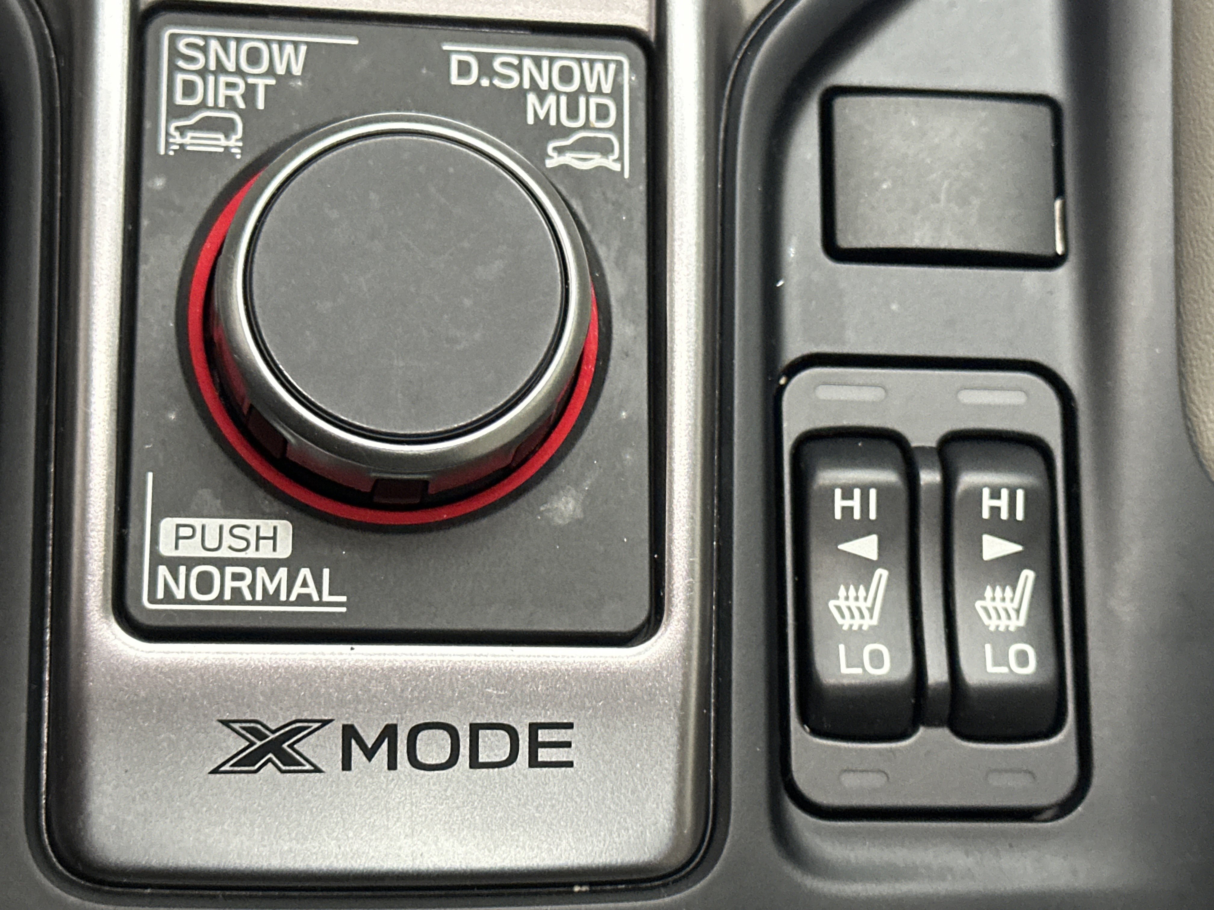 Used 2022 Subaru Forester Limited image 36