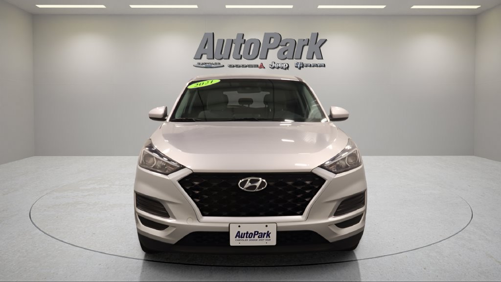Used 2021 Hyundai Tucson SE FWD image 2