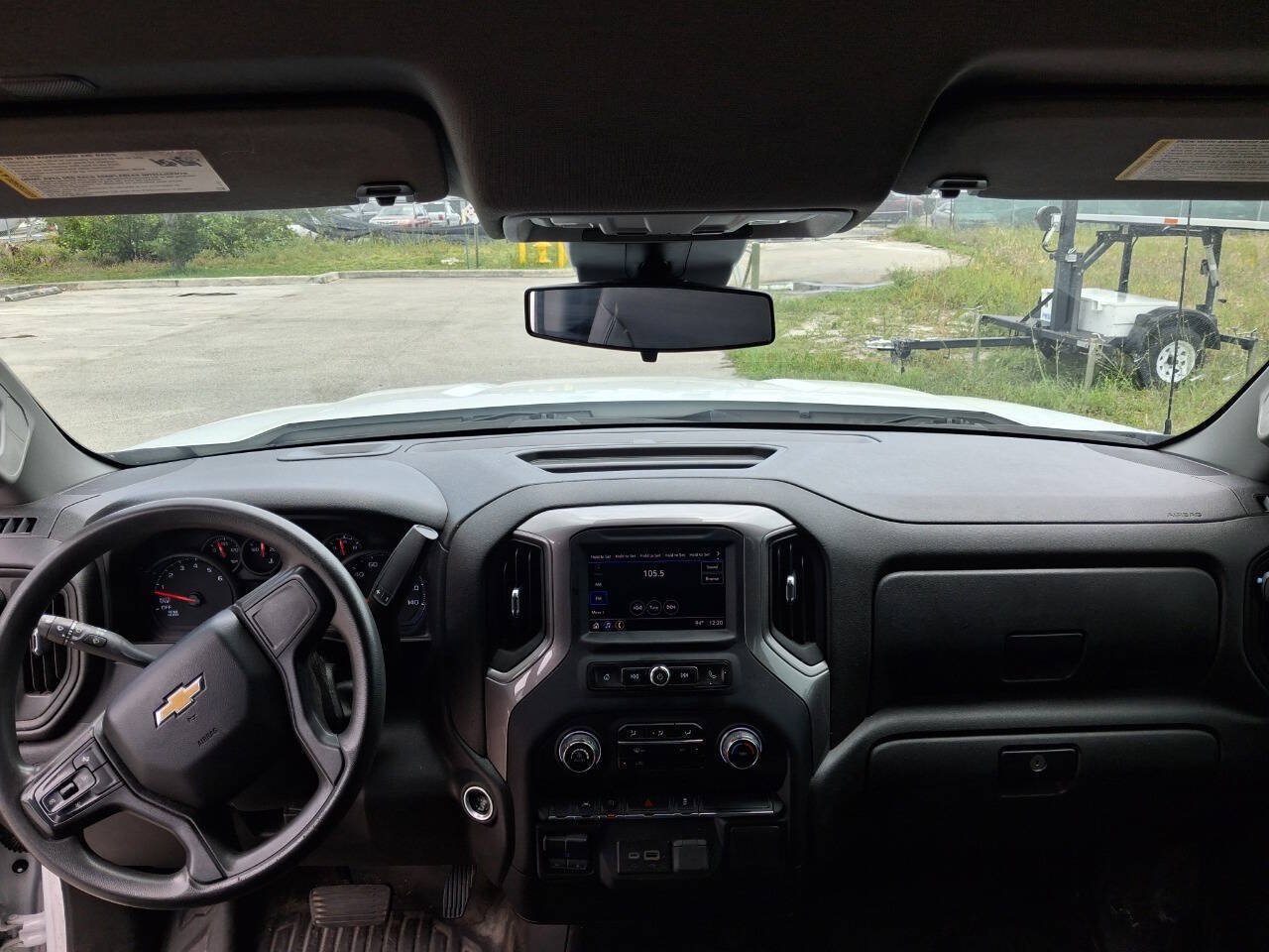 Used 2023 Chevrolet Silverado 1500 W/T w/ Trailering Package AWD/4WD image 12