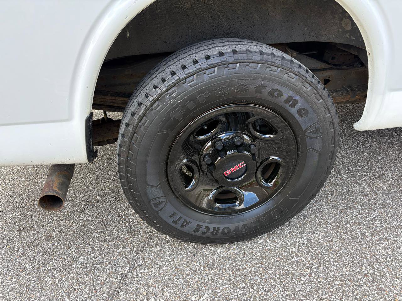 Used 2018 GMC Savana 2500 RWD image 33