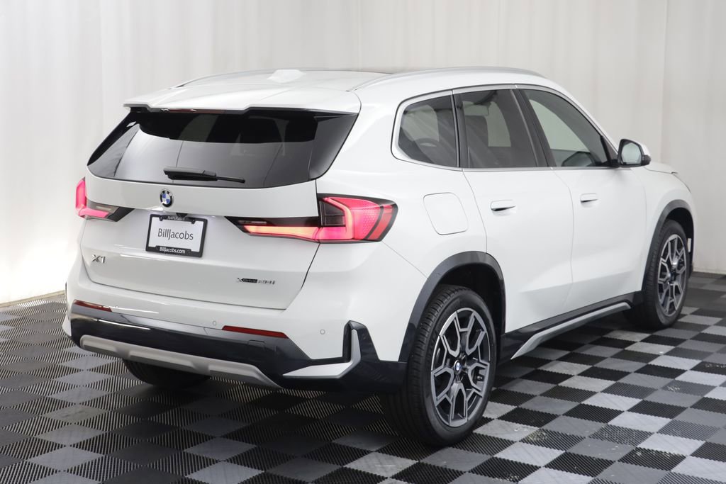 Certified 2025 BMW X1 xDrive28i w/ Technology Package AWD/4WD image 18