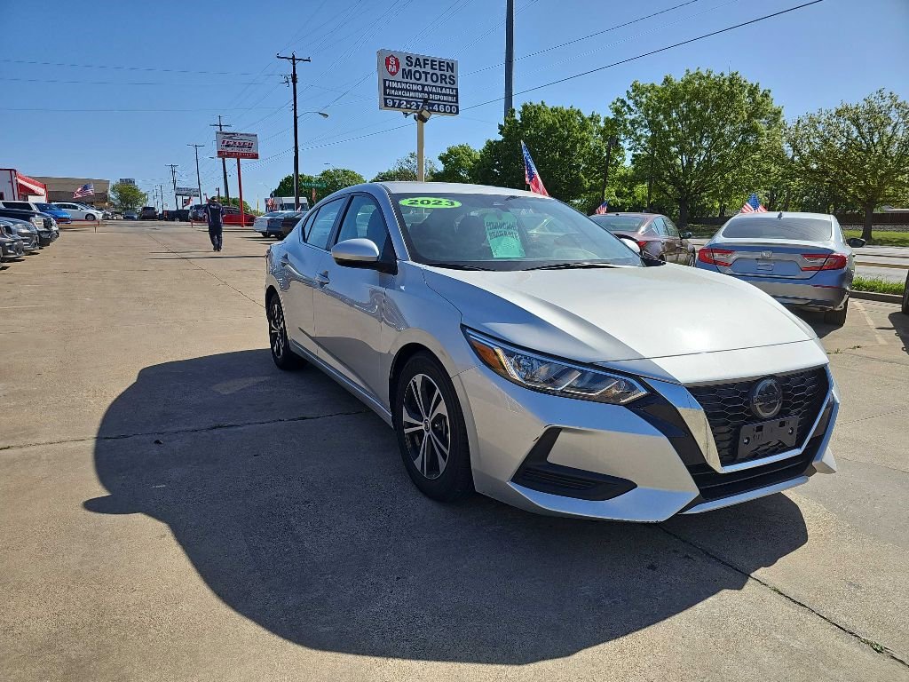 Used 2023 Nissan Sentra SV image 1