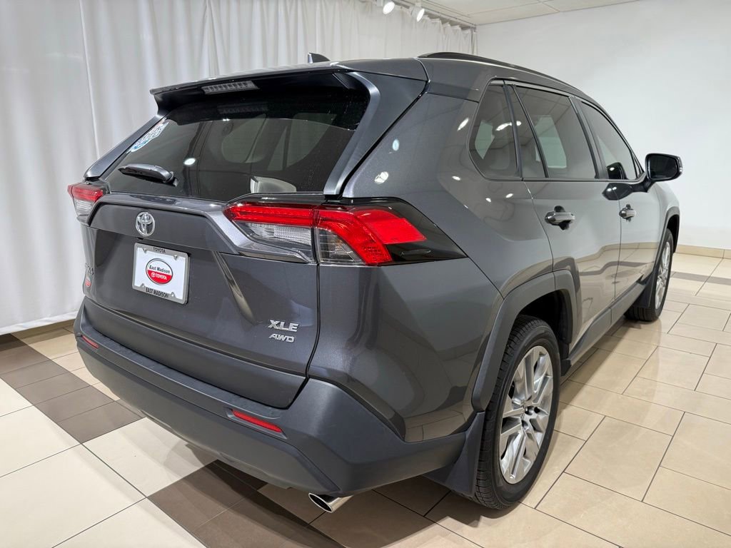 Certified 2023 Toyota RAV4 XLE Premium AWD/4WD image 5