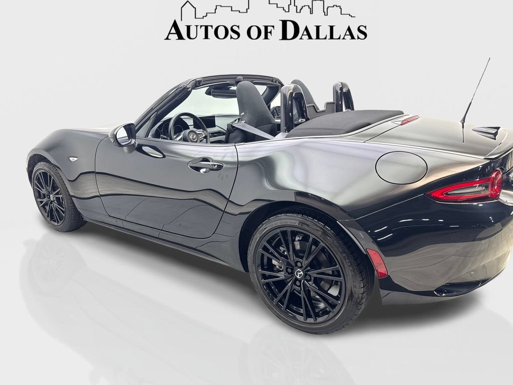 Used 2024 MAZDA MX-5 Miata Club RWD image 14