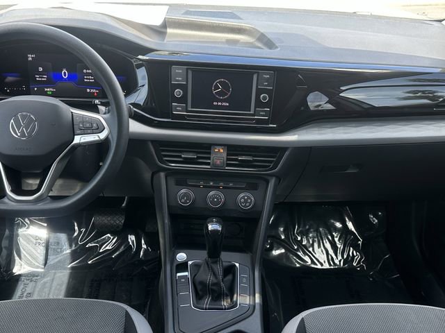 Certified 2022 Volkswagen Taos S FWD image 15