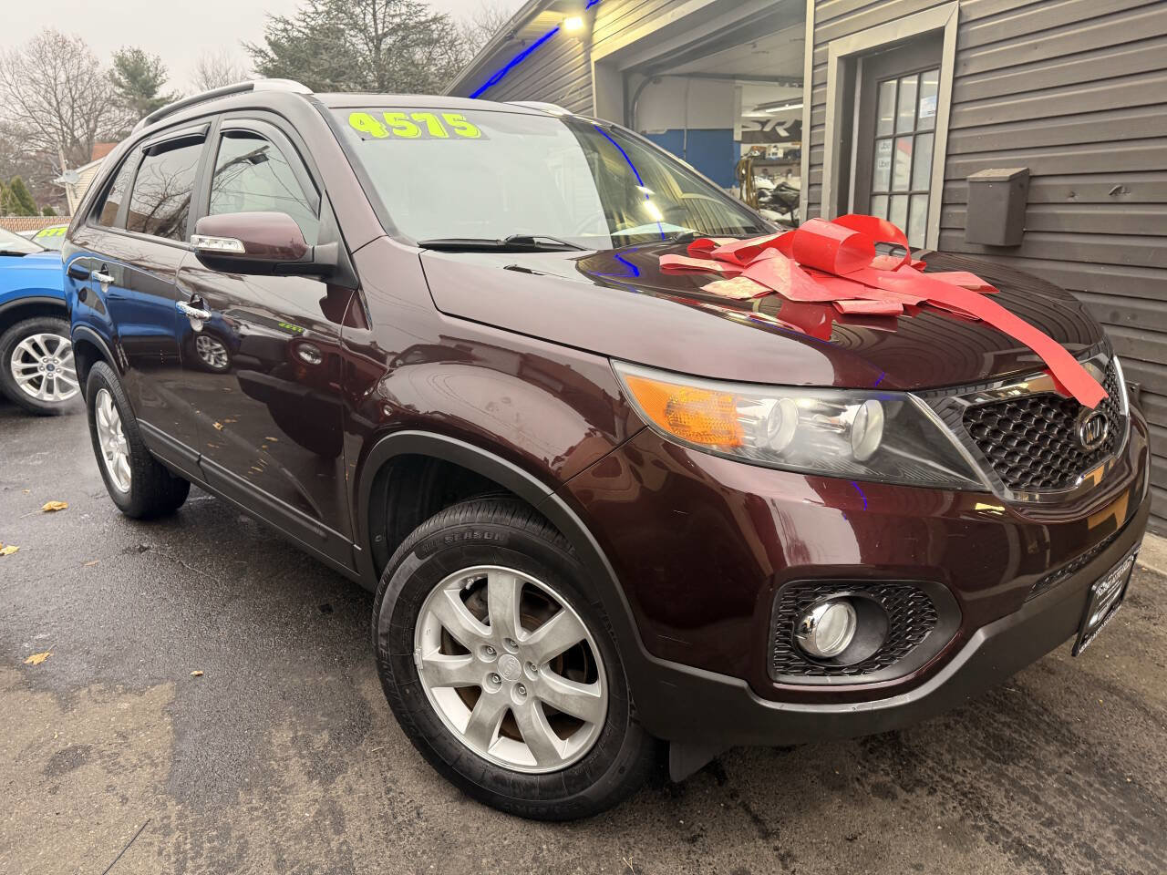 Used 2011 Kia Sorento LX w/ Convenience Pkg image 4