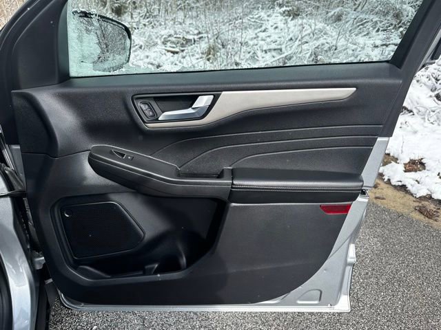 Used 2022 Ford Escape SEL AWD/4WD image 15