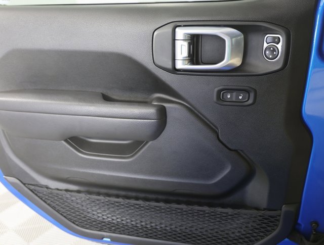 Used 2024 Jeep Wrangler Sport S image 19