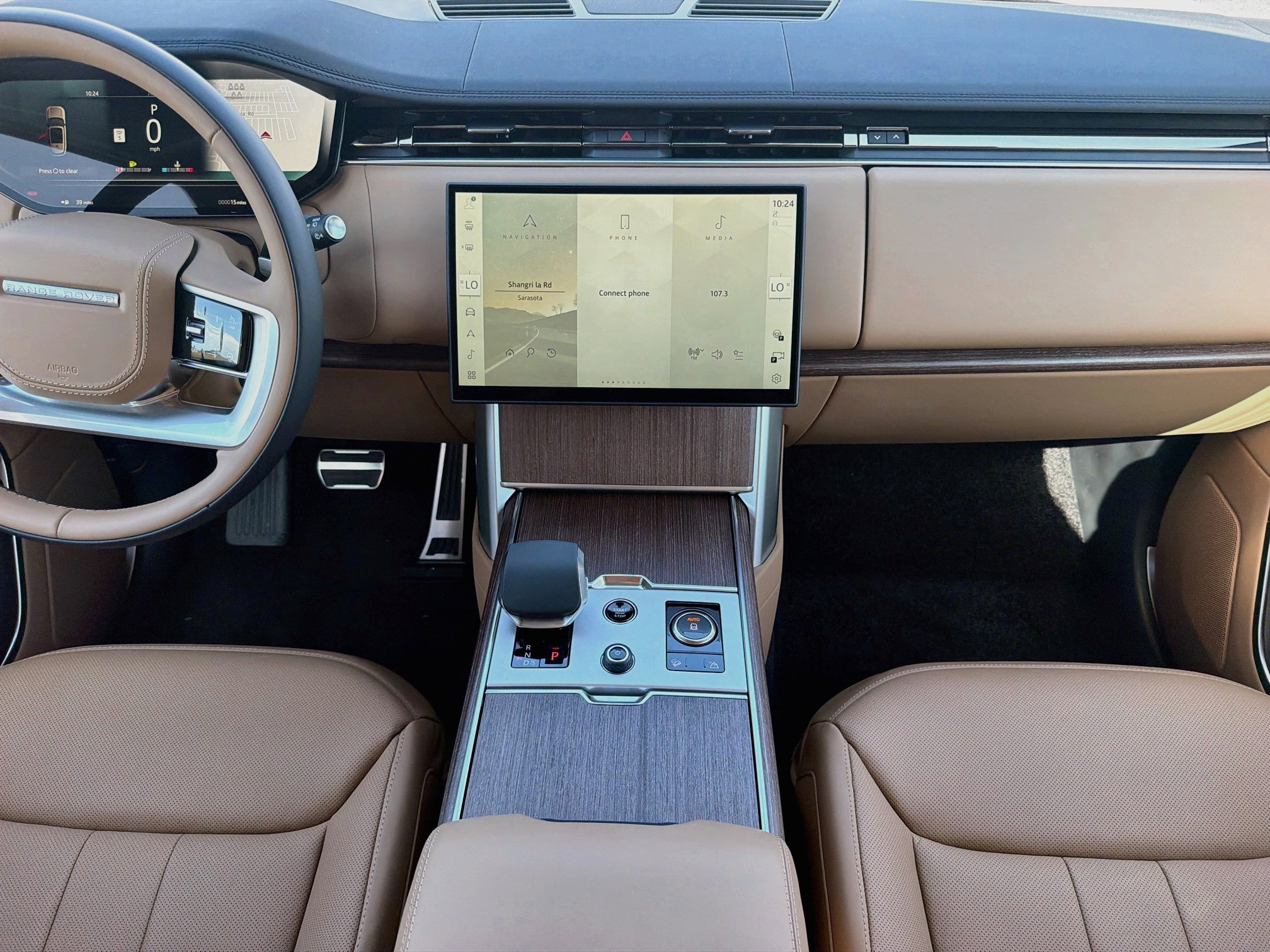 New 2027 Land Rover Range Rover Long Wheelbase SE AWD/4WD image 19