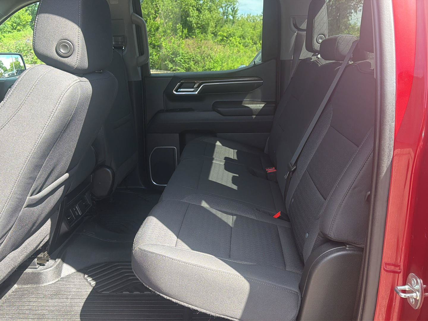 Used 2023 Chevrolet Silverado 1500 RST AWD/4WD image 28