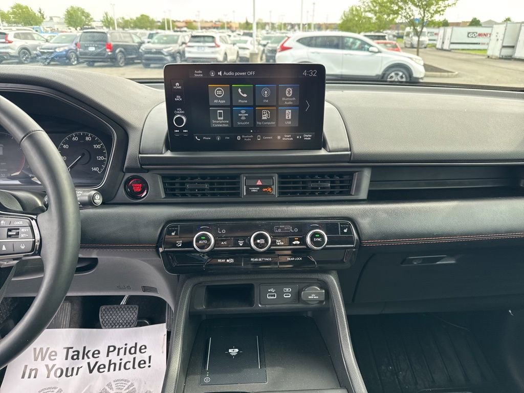 Used 2024 Honda Pilot TrailSport image 20